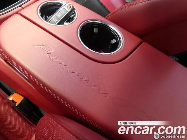 Porsche Panamera 2021 — фото 17