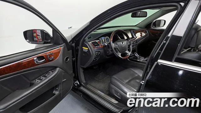 Hyundai Equus 2014 — фото 10