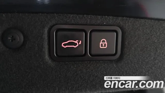 Hyundai Equus 2014 — фото 15