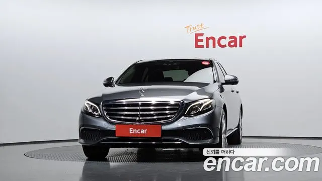 Mercedes-Benz E-Class 2017 — фото 3