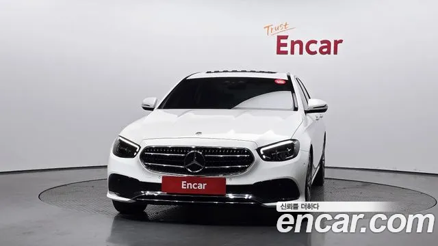 Mercedes-Benz E-Class 2021 — фото 3