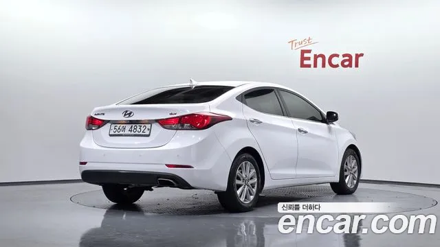 Hyundai AVANTE 2014 — фото 1