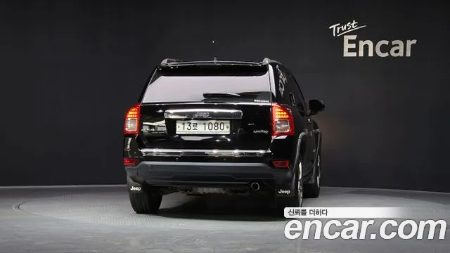 Jeep Compass 2012 — фото 4