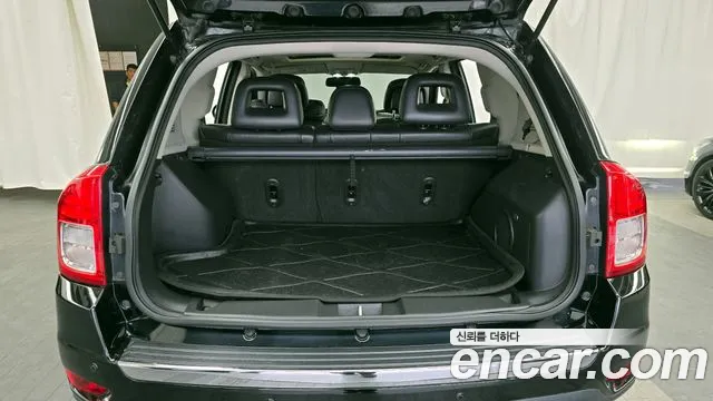Jeep Compass 2012 — фото 20
