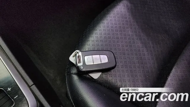 Hyundai Accent 2011 — фото 19