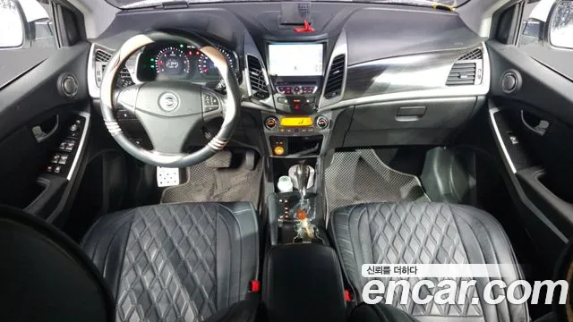 KG_Mobility_Ssangyong KORANDO 2014 — фото 10