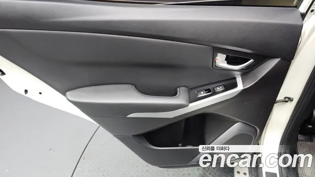 KG_Mobility_Ssangyong KORANDO 2014 — фото 15