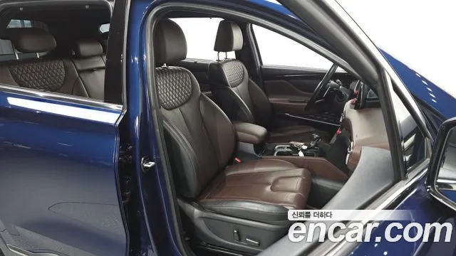Hyundai Santafe 2019 — фото 16