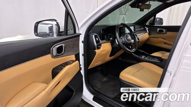 Kia Sorento 2022 — фото 13