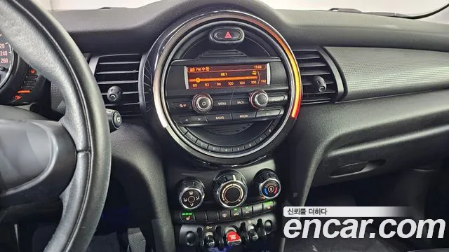 Mini Cooper 2015 — фото 14