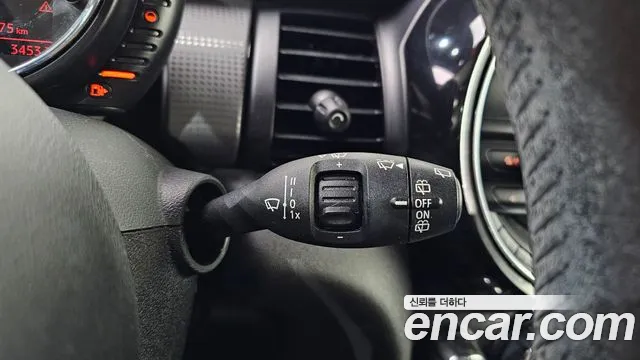 Mini Cooper 2015 — фото 18