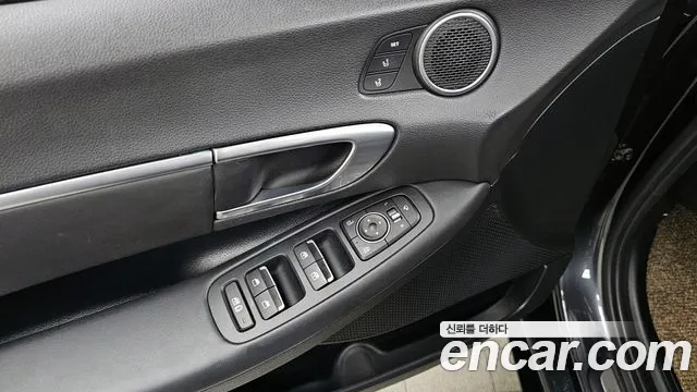 Hyundai Sonata 2021 — фото 16