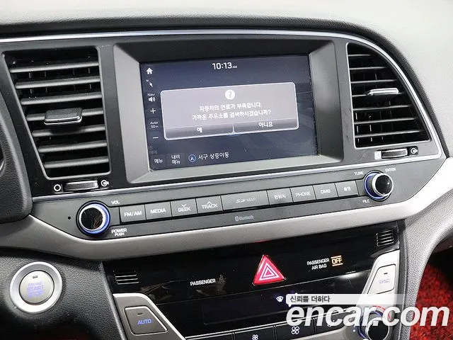 Hyundai AVANTE 2016 — фото 9