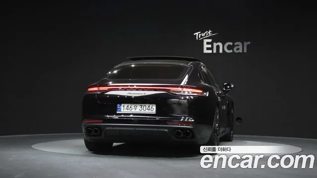 Porsche Panamera 2023 — фото 4
