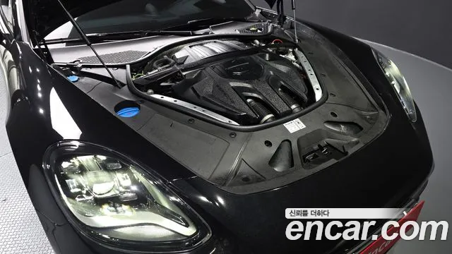 Porsche Panamera 2023 — фото 6