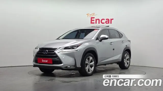 Lexus NX 2015 — фото 1