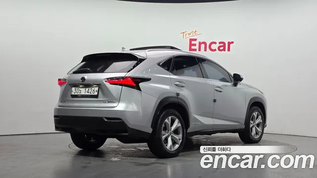 Lexus NX 2015 — фото 2