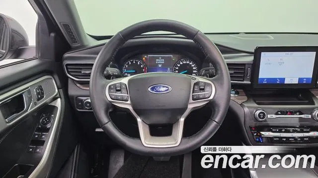 Ford Explorer 2020 — фото 13