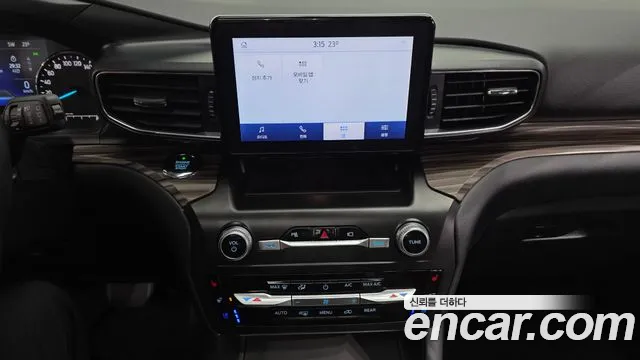 Ford Explorer 2020 — фото 14