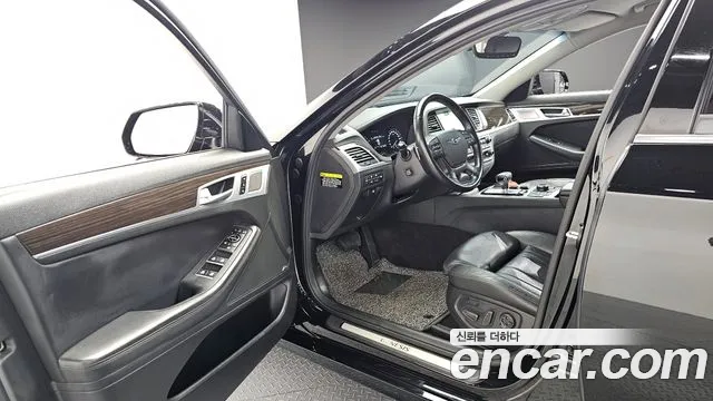 Genesis G80 2017 — фото 10
