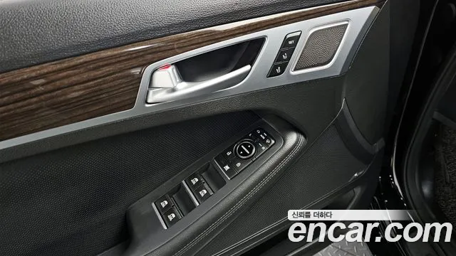Genesis G80 2017 — фото 19