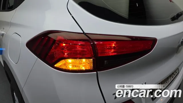 Hyundai Tucson 2019 — фото 9