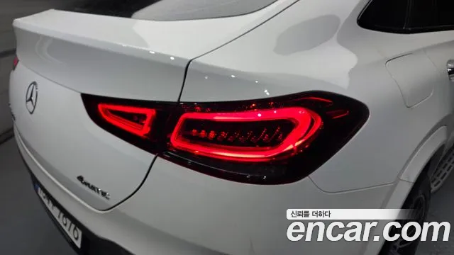 Mercedes-Benz GLE-Class 2022 — фото 9