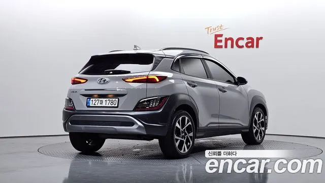 Hyundai Kona 2023 — фото 2