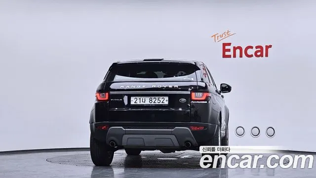 Land Rover Range Rover Evoque 2018 — фото 4
