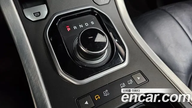 Land Rover Range Rover Evoque 2018 — фото 12