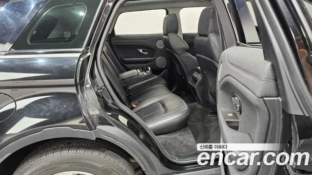 Land Rover Range Rover Evoque 2018 — фото 17