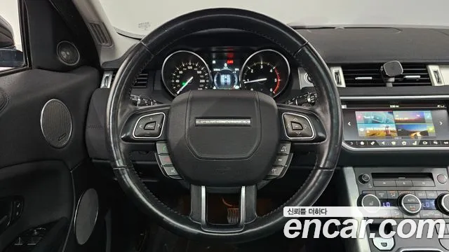 Land Rover Range Rover Evoque 2018 — фото 19