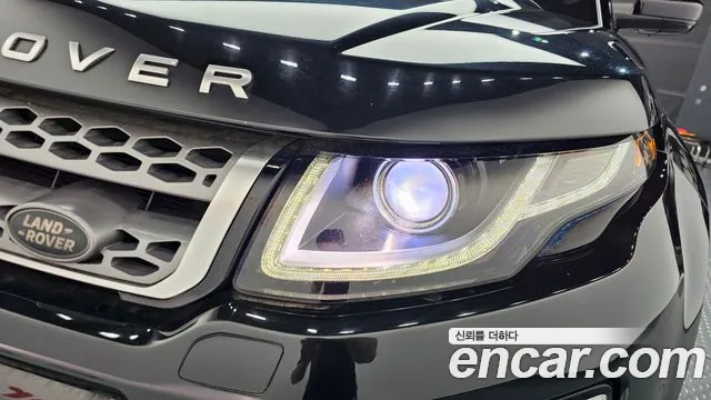 Land Rover Range Rover Evoque 2018 — фото 8