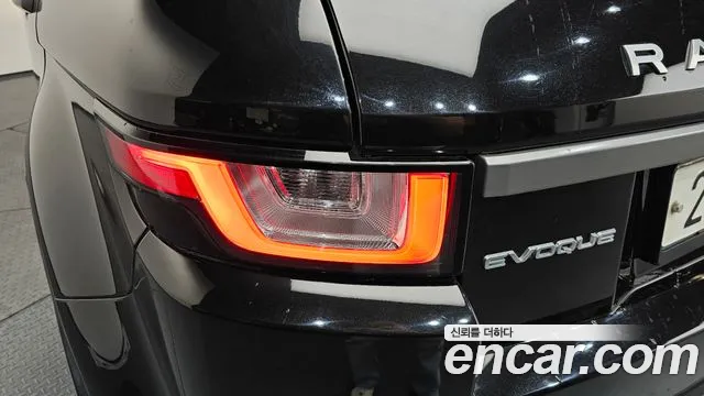 Land Rover Range Rover Evoque 2018 — фото 9