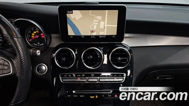Mercedes-Benz GLC-Class 2019 — фото 12