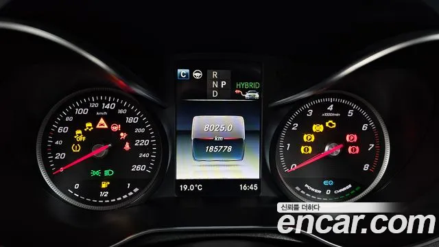 Mercedes-Benz GLC-Class 2019 — фото 19