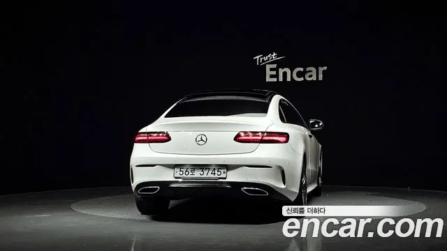Mercedes-Benz E-Class 2018 — фото 4