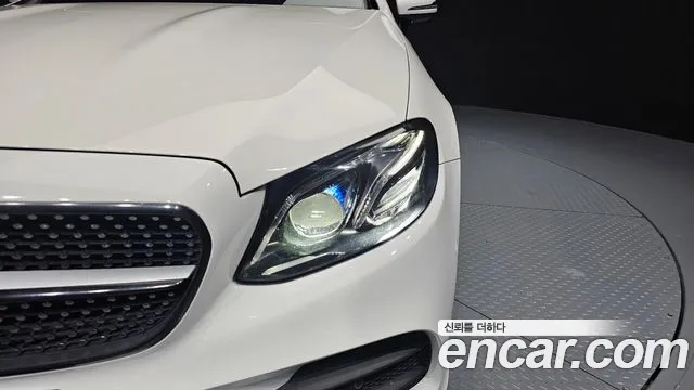 Mercedes-Benz E-Class 2018 — фото 8