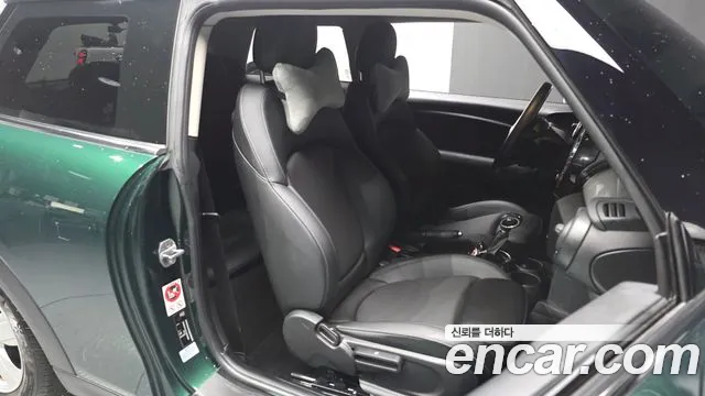 Mini Cooper 2018 — фото 16