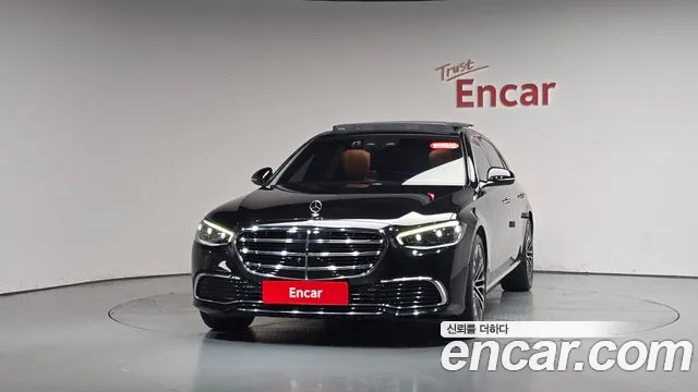 Mercedes-Benz S-Class 2023 — фото 2