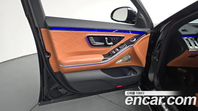 Mercedes-Benz S-Class 2023 — фото 13