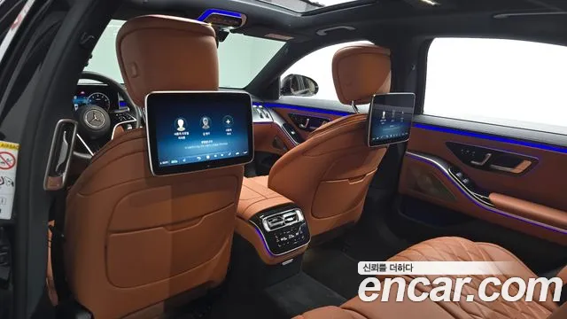 Mercedes-Benz S-Class 2023 — фото 15