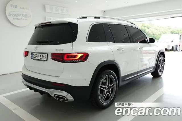 Mercedes-Benz GLB-Class 2021 — фото 13