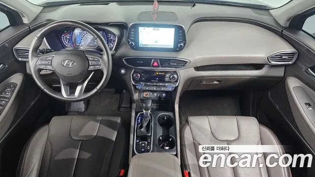 Hyundai Santafe 2019 — фото 10