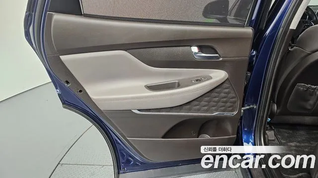 Hyundai Santafe 2019 — фото 15