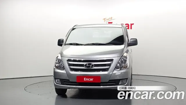 Hyundai Starex 2018 — фото 3