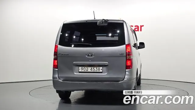 Hyundai Starex 2018 — фото 4