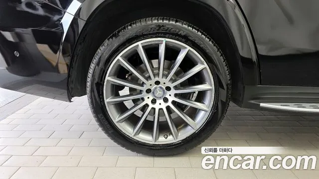 Mercedes-Benz GLS-Class 2017 — фото 5