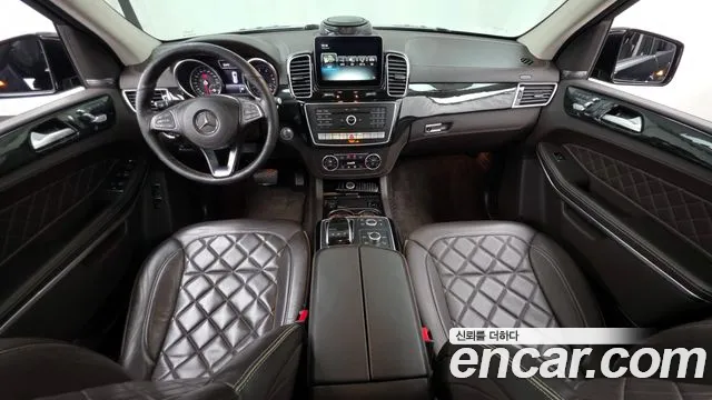 Mercedes-Benz GLS-Class 2017 — фото 10