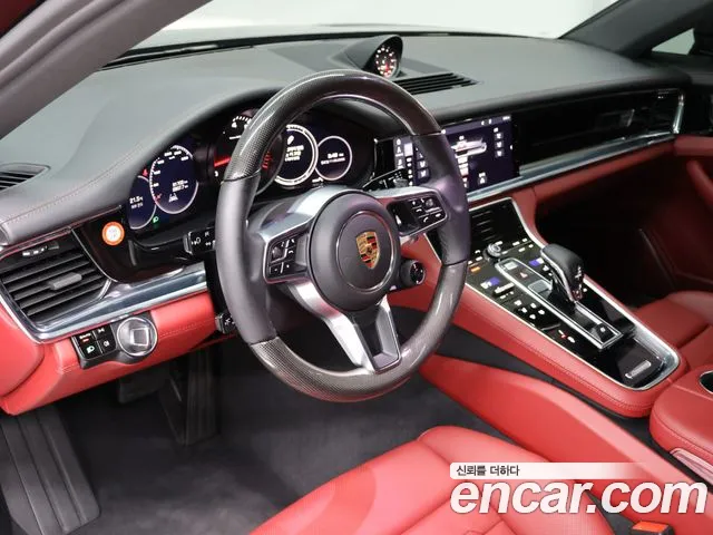 Porsche Panamera 2020 — фото 12